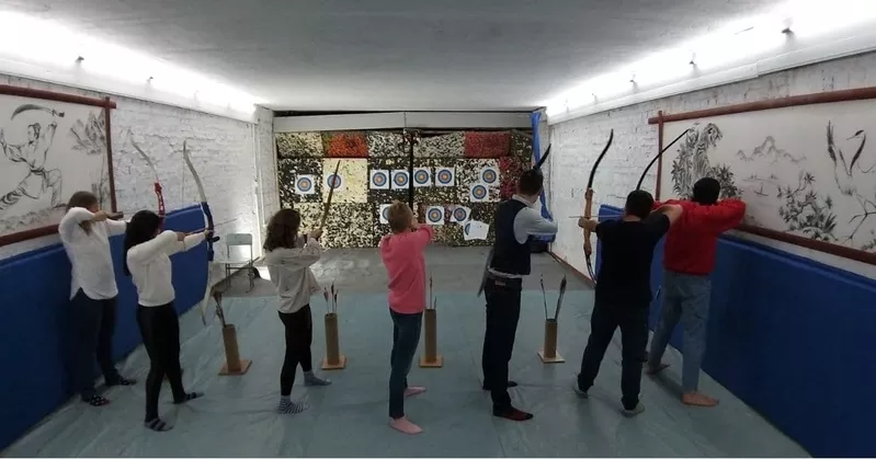 Куди піти з друзями в Києві? Стрільба з лука в клубі “Лучник” 2