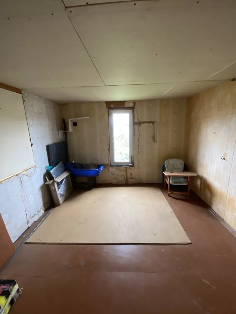 Продам участок 6 сот. в Осокорках 3, 5км. від метро Славутич Київ. 8