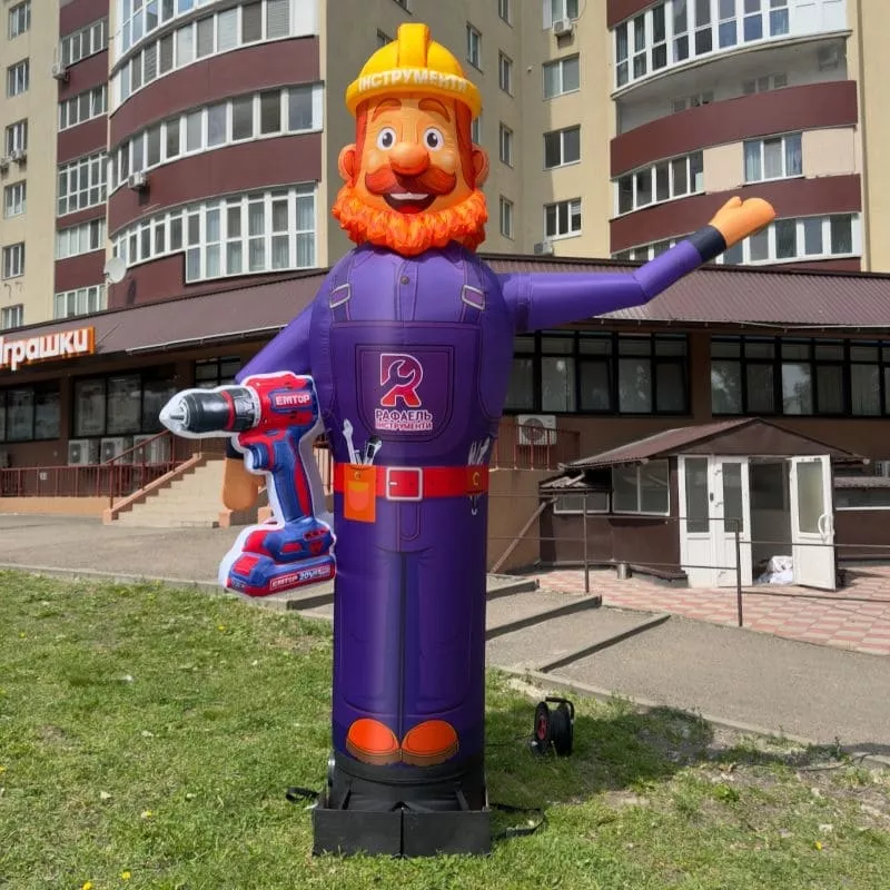 Махаючий надувний чоловічок реклама вулична 4 метри 3