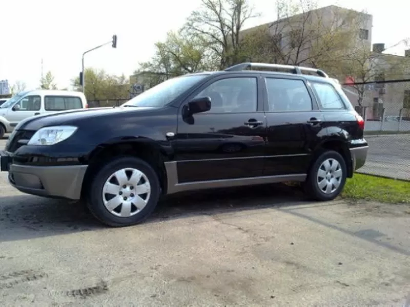 MITSUBISHI Outlander 2007г. 