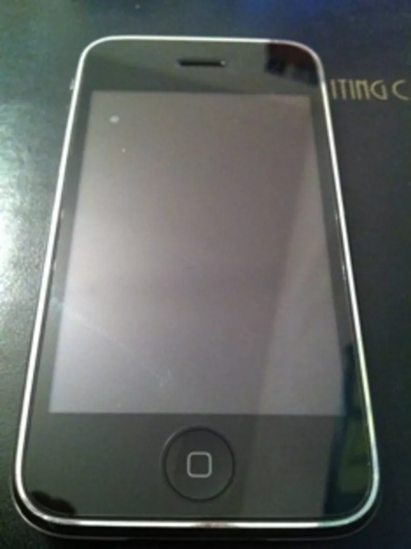 Продам  iPhone 3GS 16GB  2