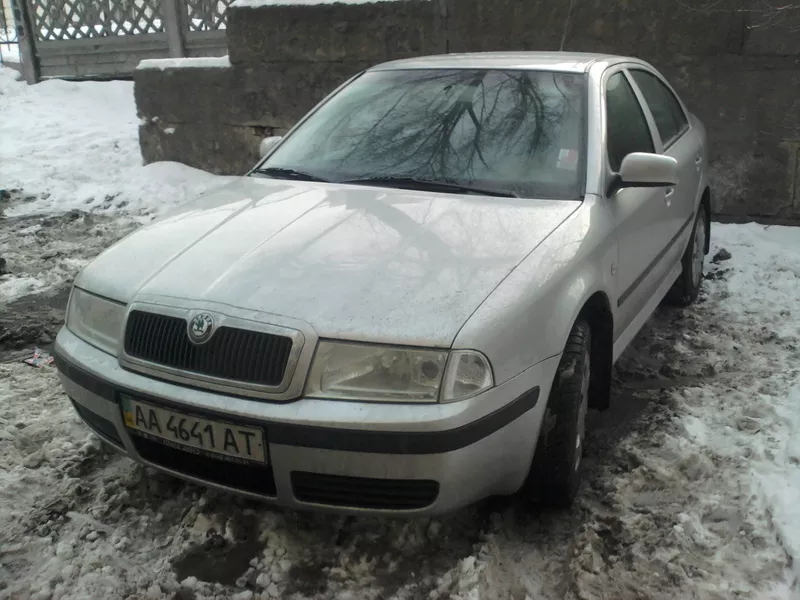 Продам  SKODA OCTAVIA TOUR,   2005 г.в. 1.6 i  Пробег  82 тыс.км -реаль 3