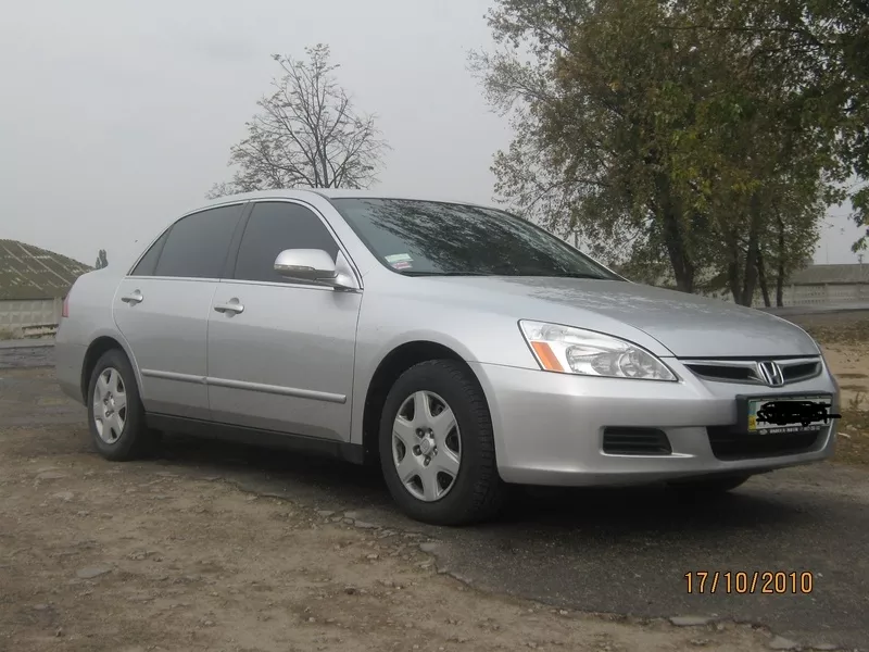 Продам HONDA Accord  2007р. 3